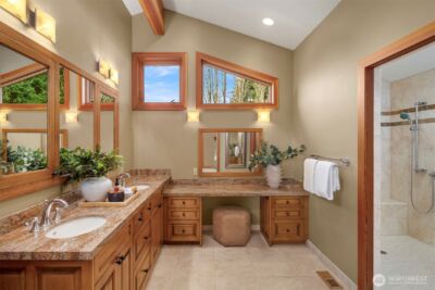 4544 49th Avenue NE, Seattle, WA 98105 - Photo 16