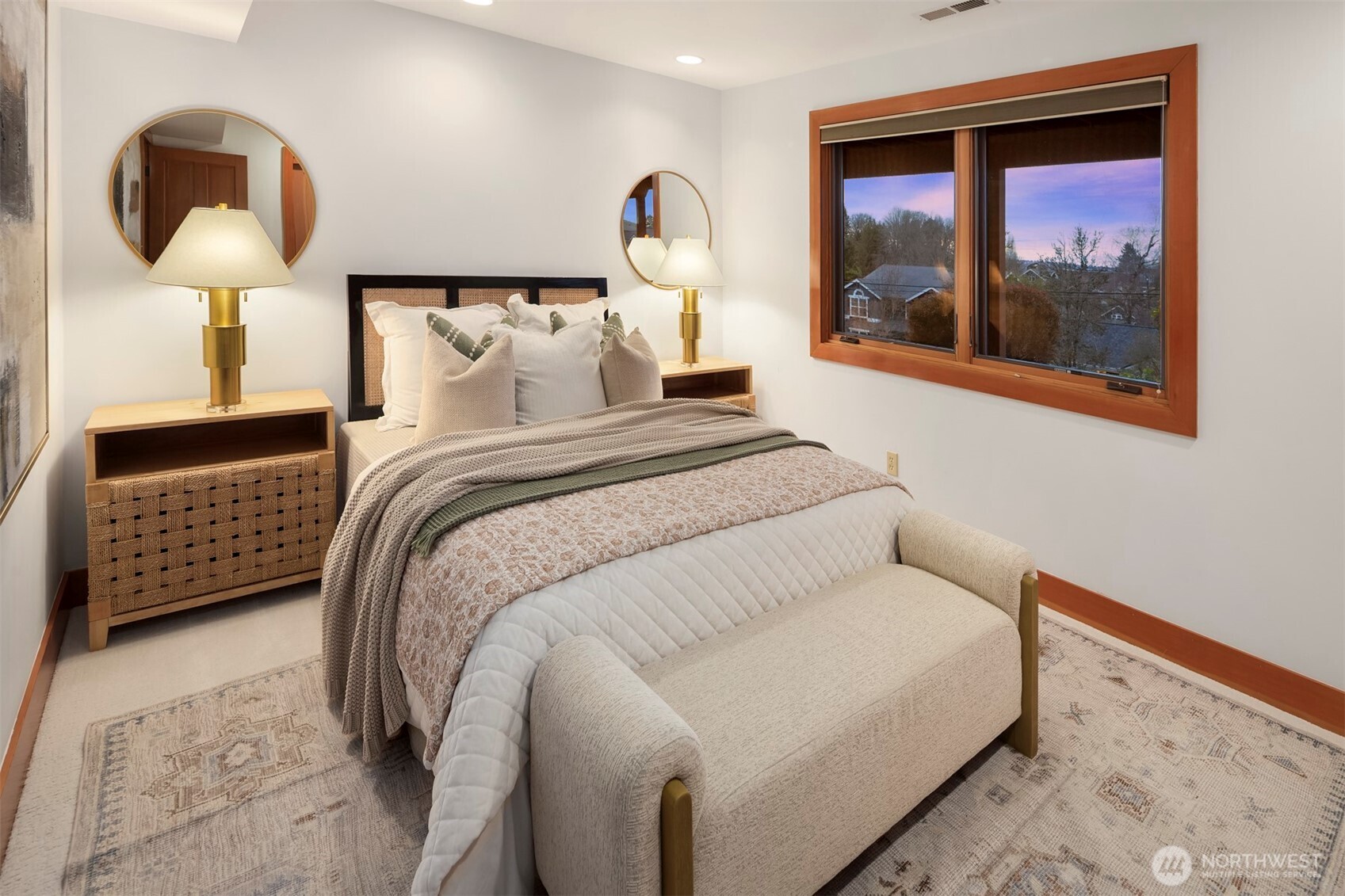 4544 49th Avenue NE, Seattle, WA 98105