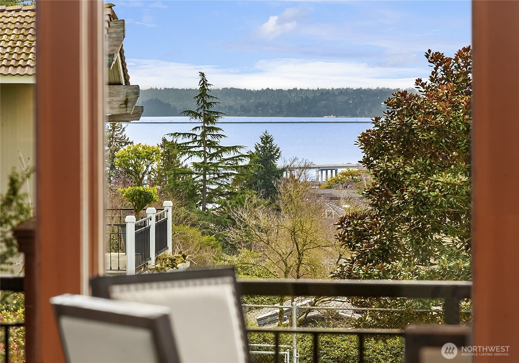 4544 49th Avenue NE, Seattle, WA 98105