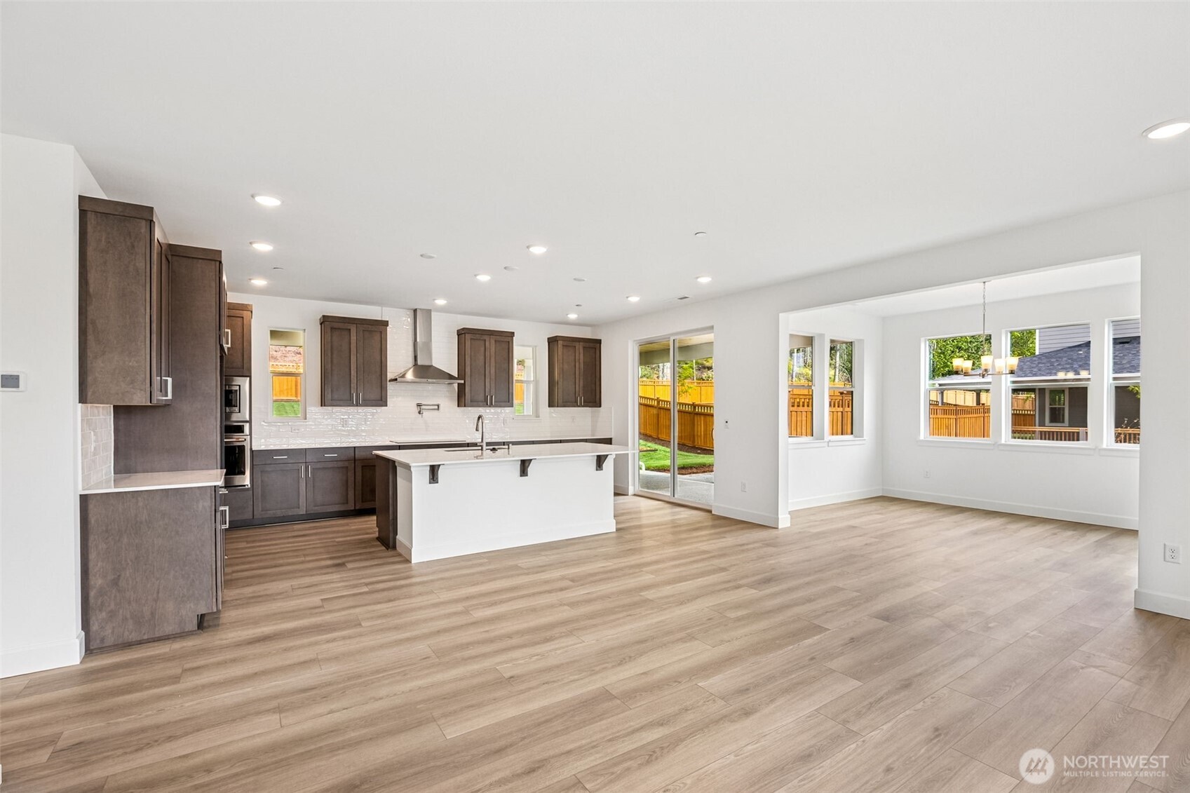 15410 210th Avenue E #316, Bonney Lake, WA 98391