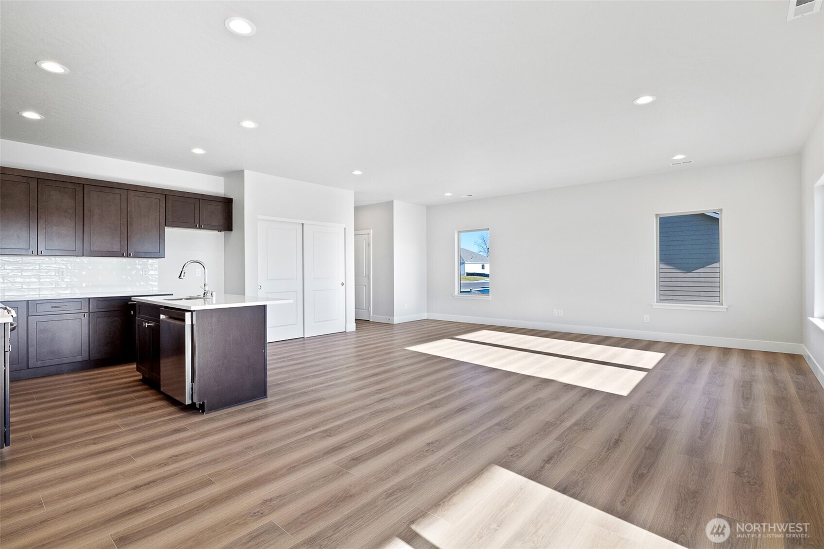 4247 W Sandy Court , Moses Lake, WA 98837