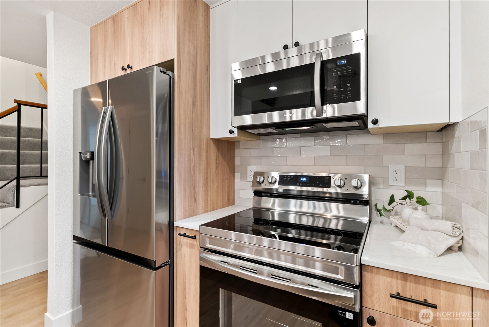 14640 NE 80th Place #32-C, Redmond, WA 98052