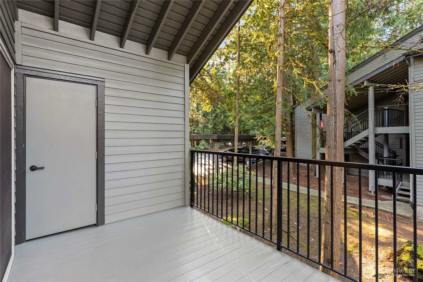 14640 NE 80th Place #32-C, Redmond, WA 98052