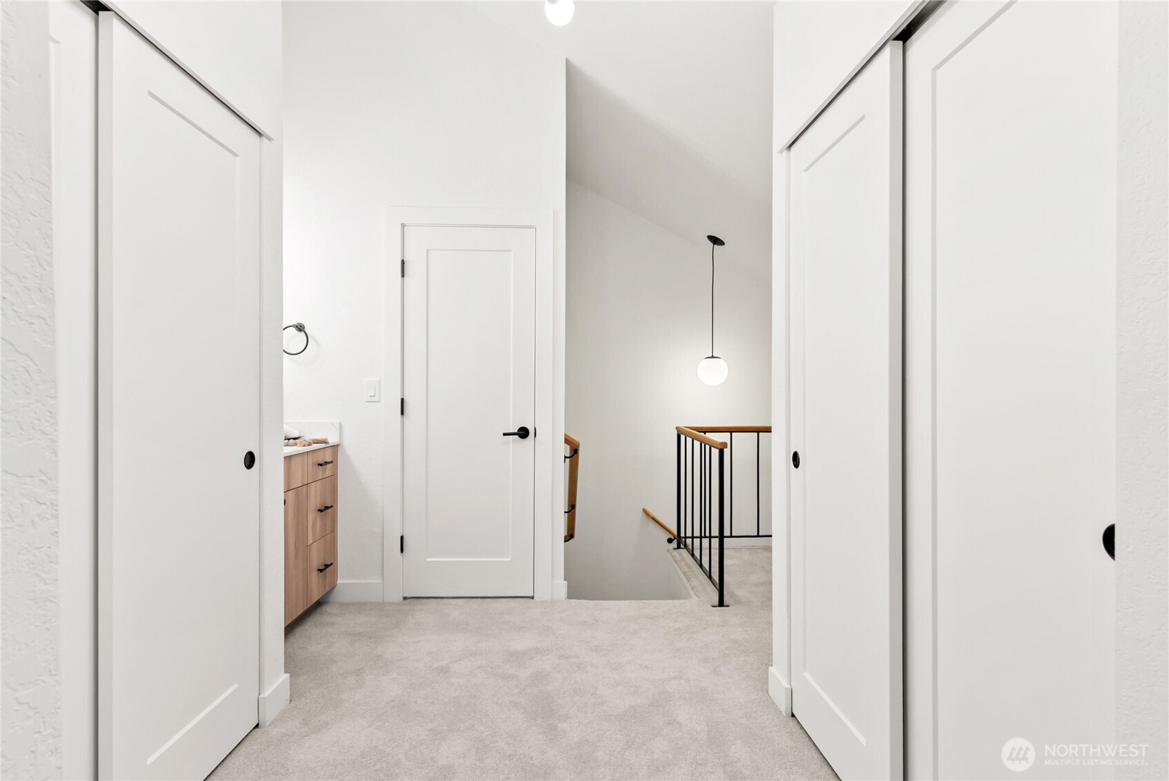 14640 NE 80th Place #32-C, Redmond, WA 98052