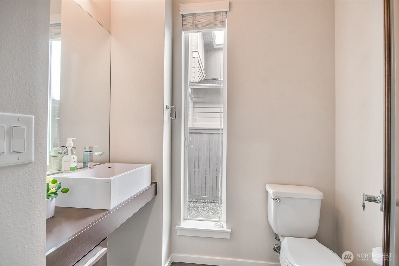 5860 S 326th Court , Auburn, WA 98001