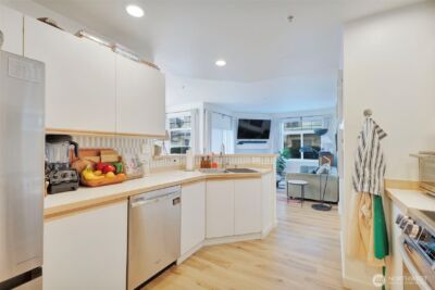 23519 55th Avenue S #12-1, Kent, WA 98032 - Photo 12