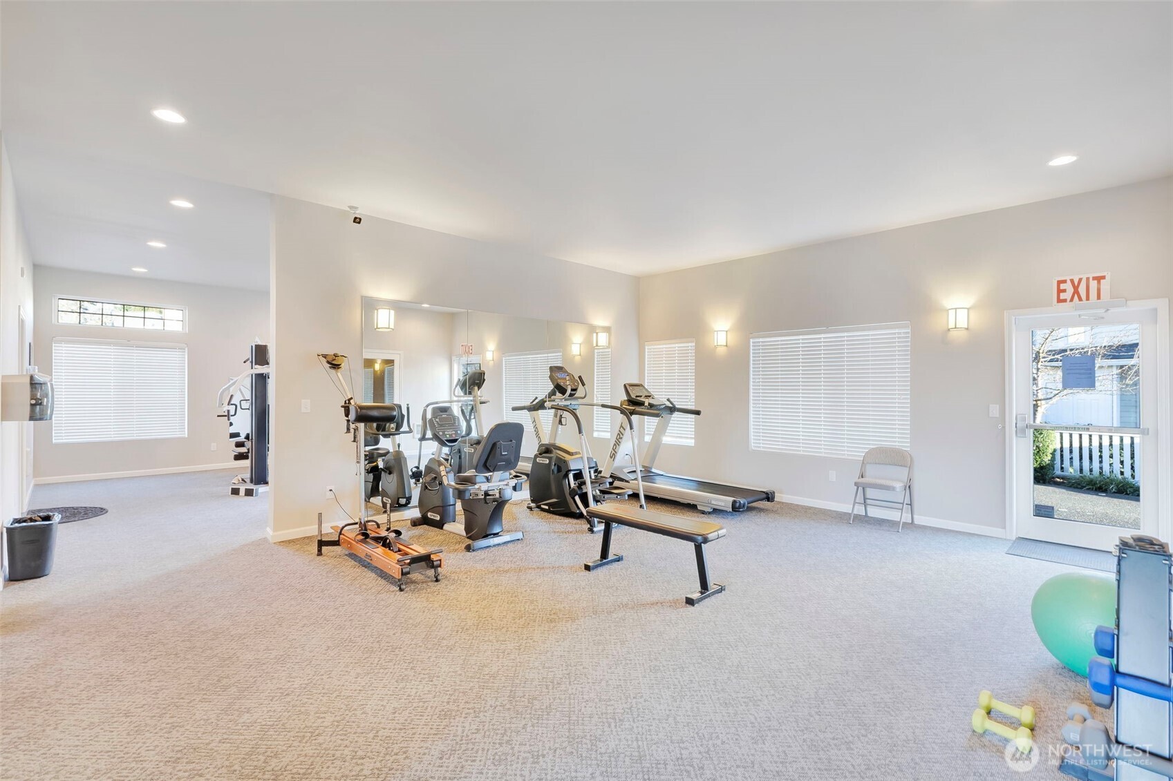 23519 55th Avenue S #12-1, Kent, WA 98032