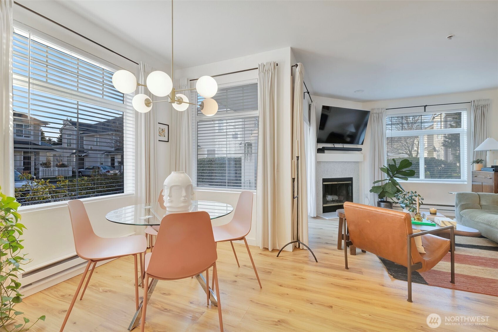 23519 55th Avenue S #12-1, Kent, WA 98032