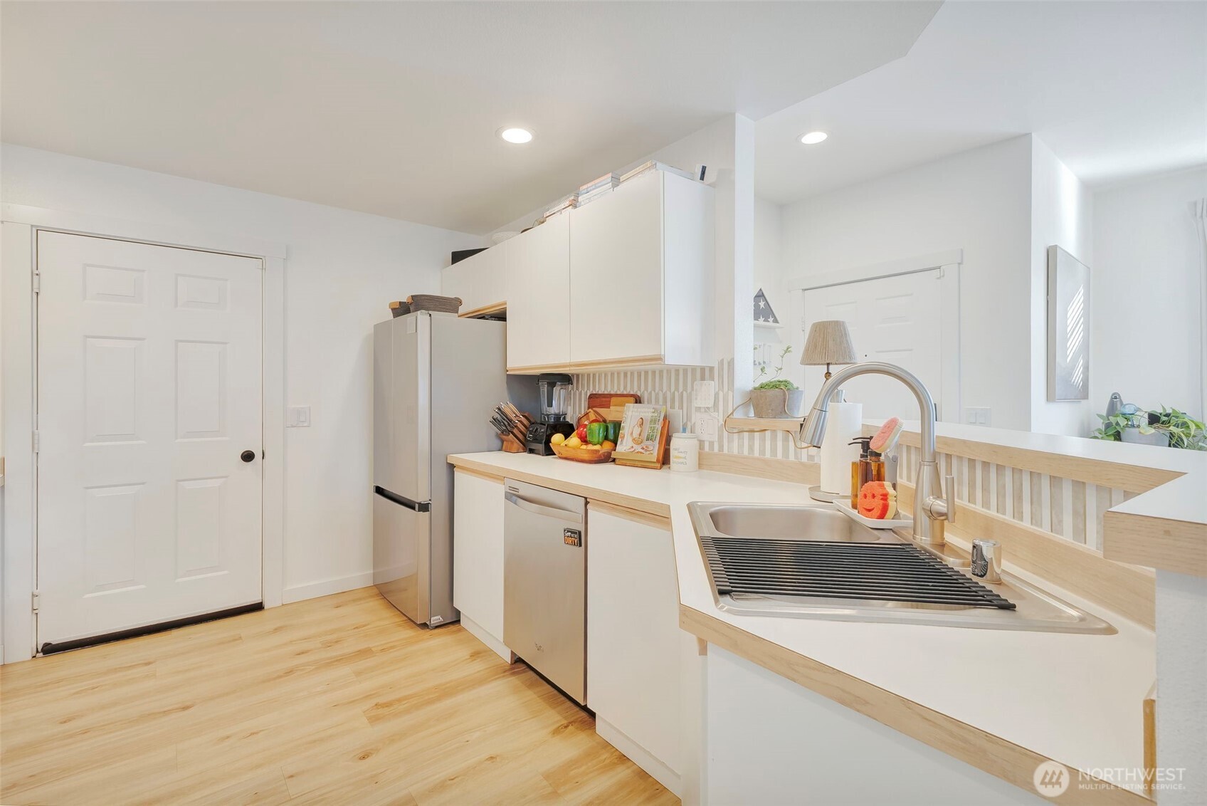 23519 55th Avenue S #12-1, Kent, WA 98032