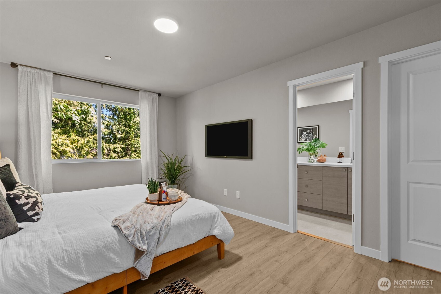 114 169th Place SW #B, Bothell, WA 98012