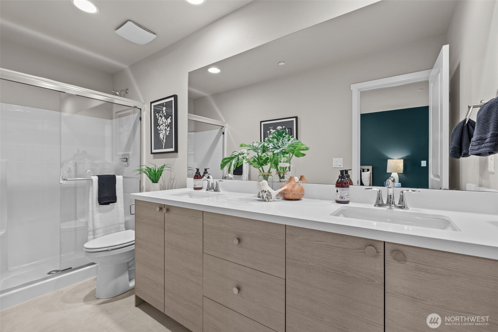 114 169th Place SW #B, Bothell, WA 98012