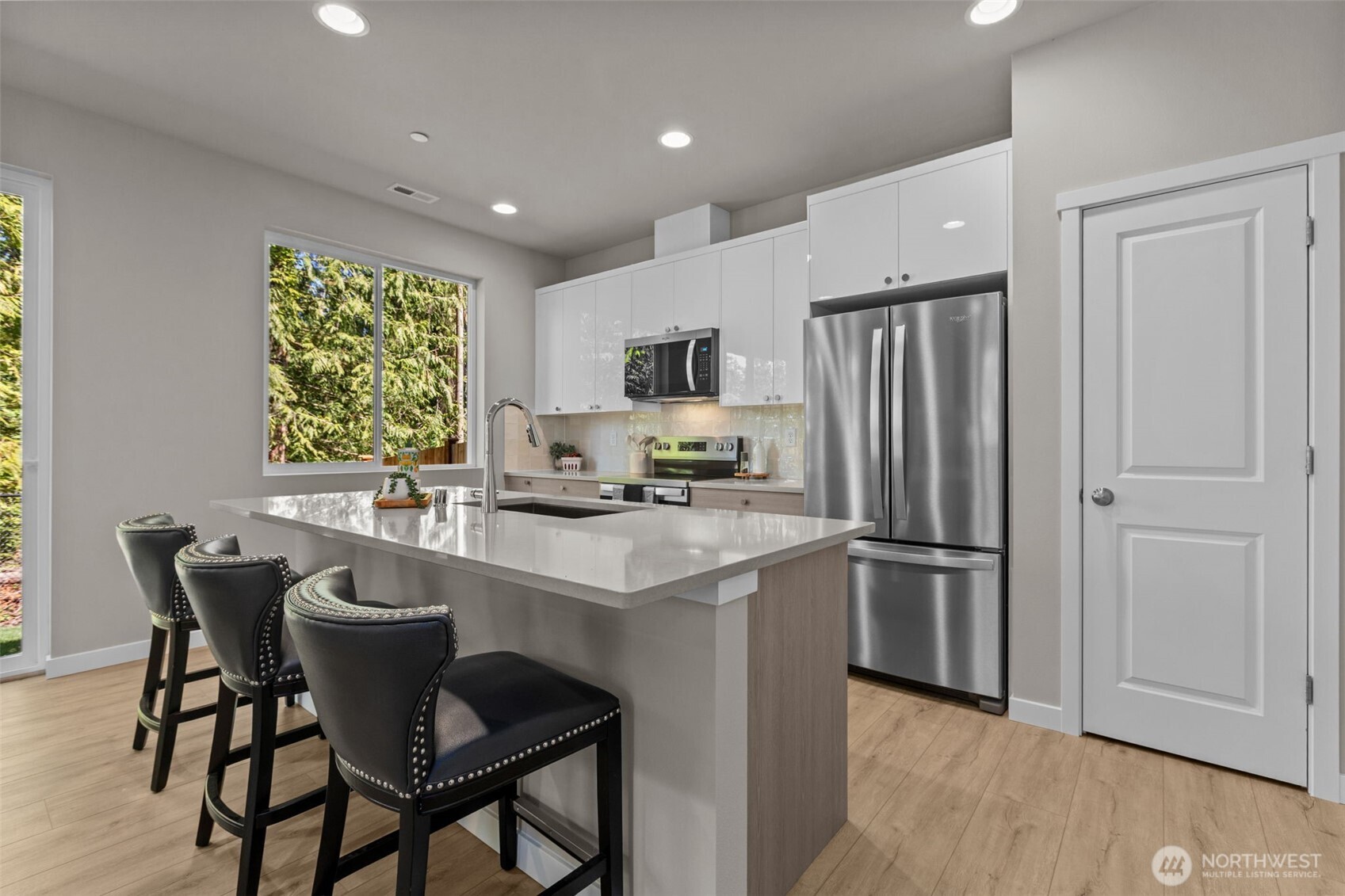 114 169th Place SW #B, Bothell, WA 98012