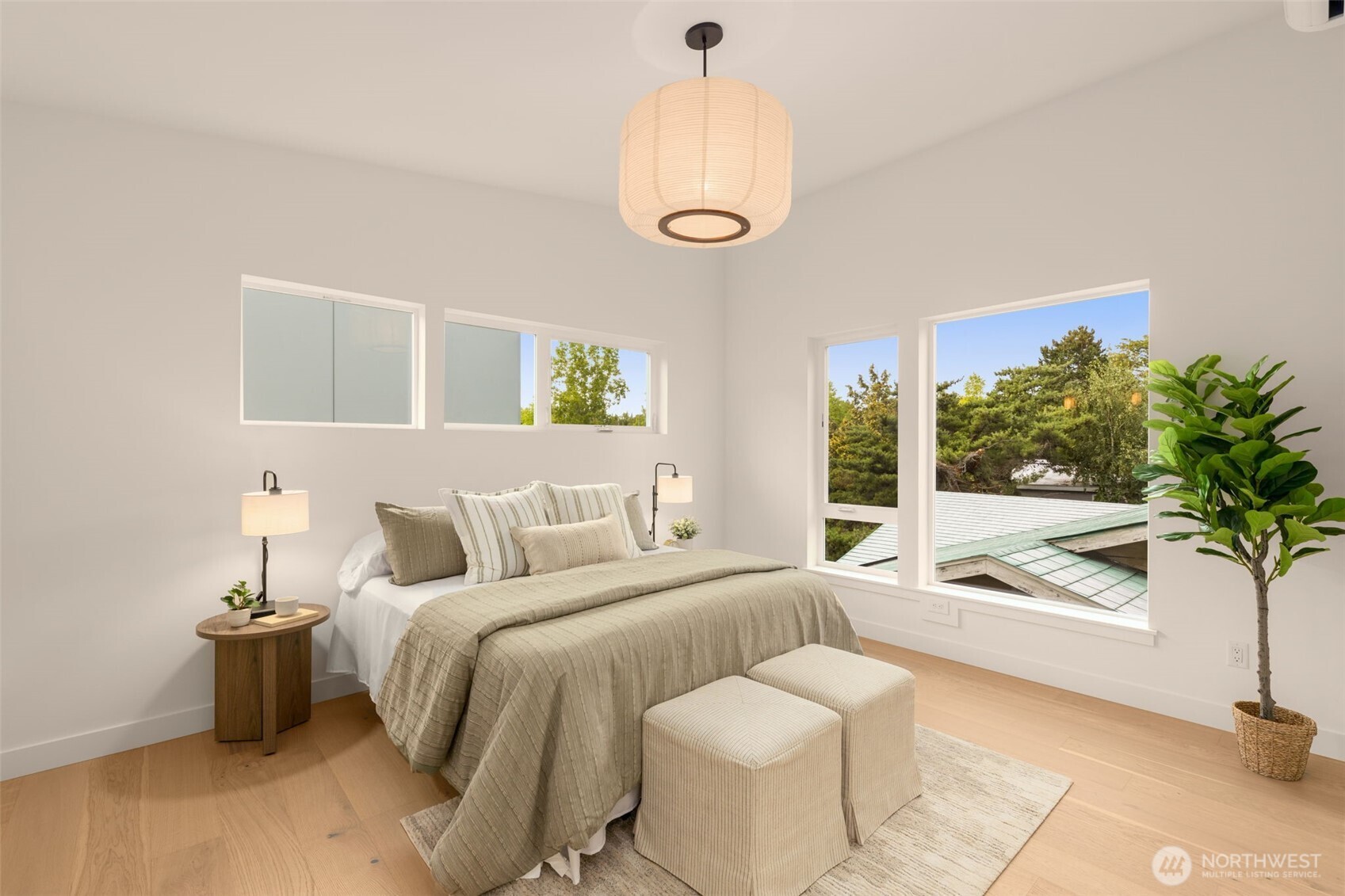 5203 Sand Point Place NE, Seattle, WA 98105