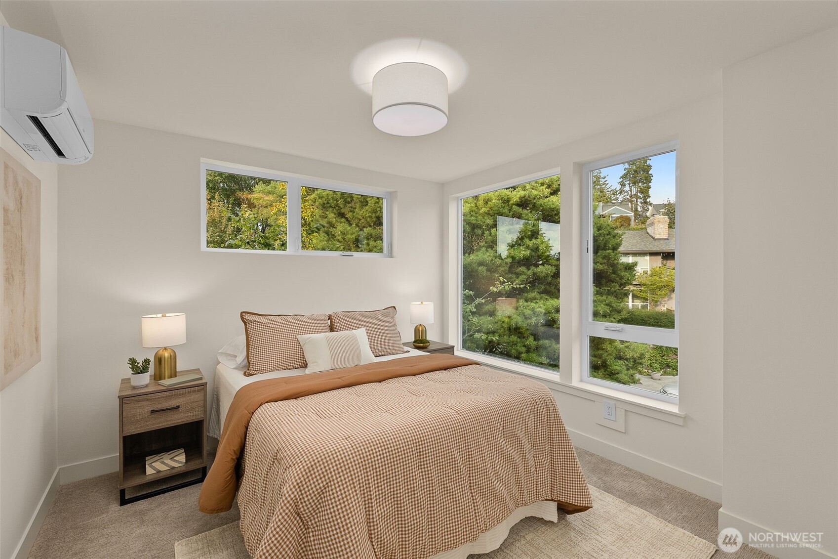 5203 Sand Point Place NE, Seattle, WA 98105