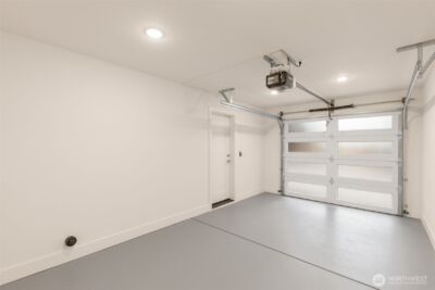 5203 Sand Point Place NE, Seattle, WA 98105 - Photo 22