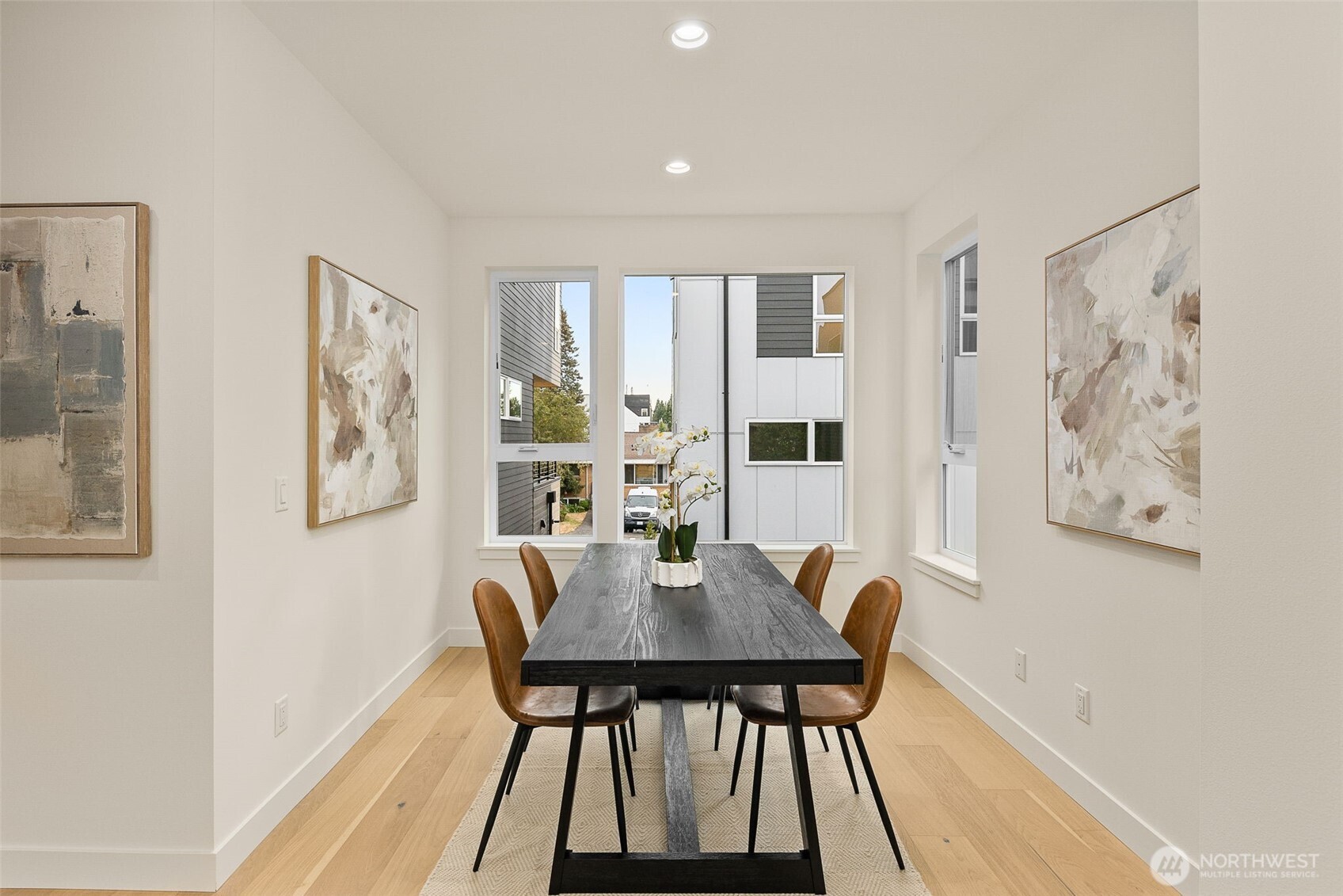 5203 Sand Point Place NE, Seattle, WA 98105