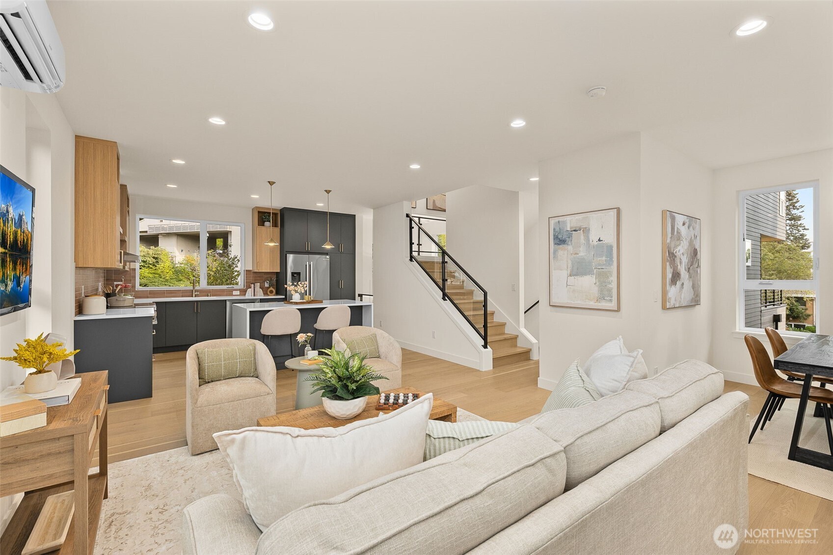 5203 Sand Point Place NE, Seattle, WA 98105