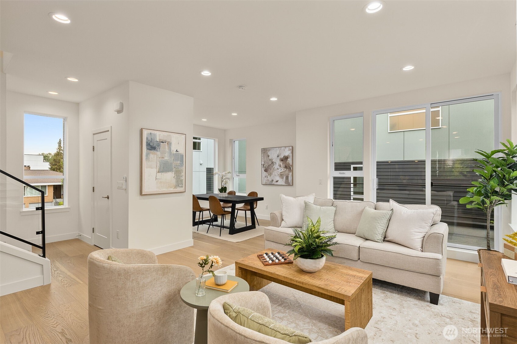 5203 Sand Point Place NE, Seattle, WA 98105