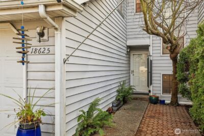18625 48th Place S, SeaTac, WA 98188-8608 - Photo 2