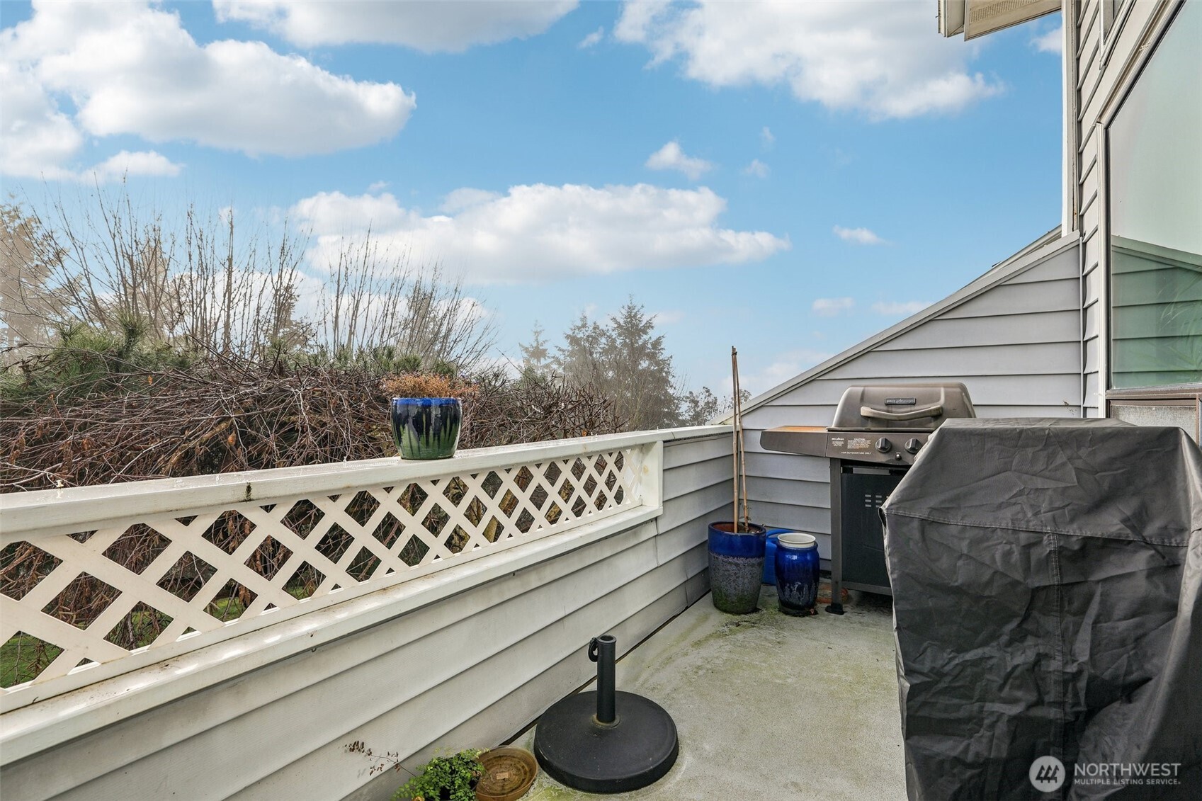 18625 48th Place S, SeaTac, WA 98188-8608