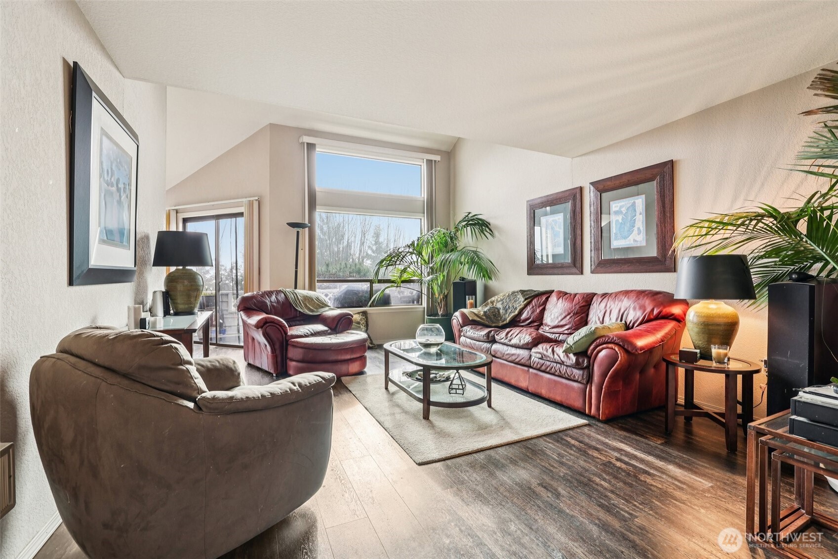 18625 48th Place S, SeaTac, WA 98188-8608