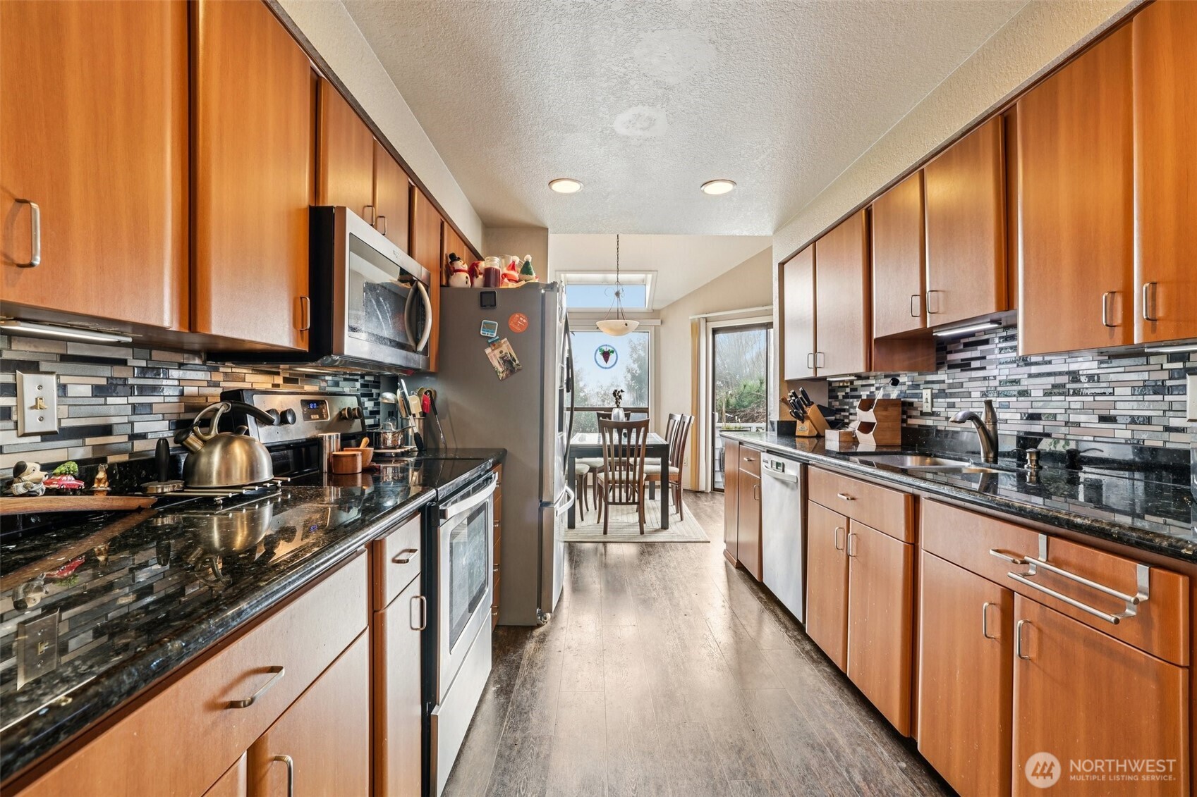 18625 48th Place S, SeaTac, WA 98188-8608