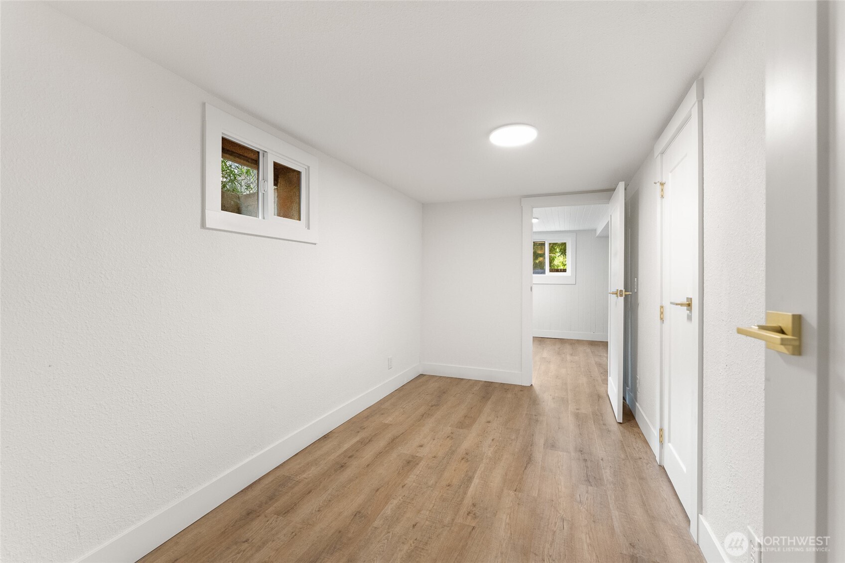 5154 S Creston Street , Seattle, WA 98178-2110