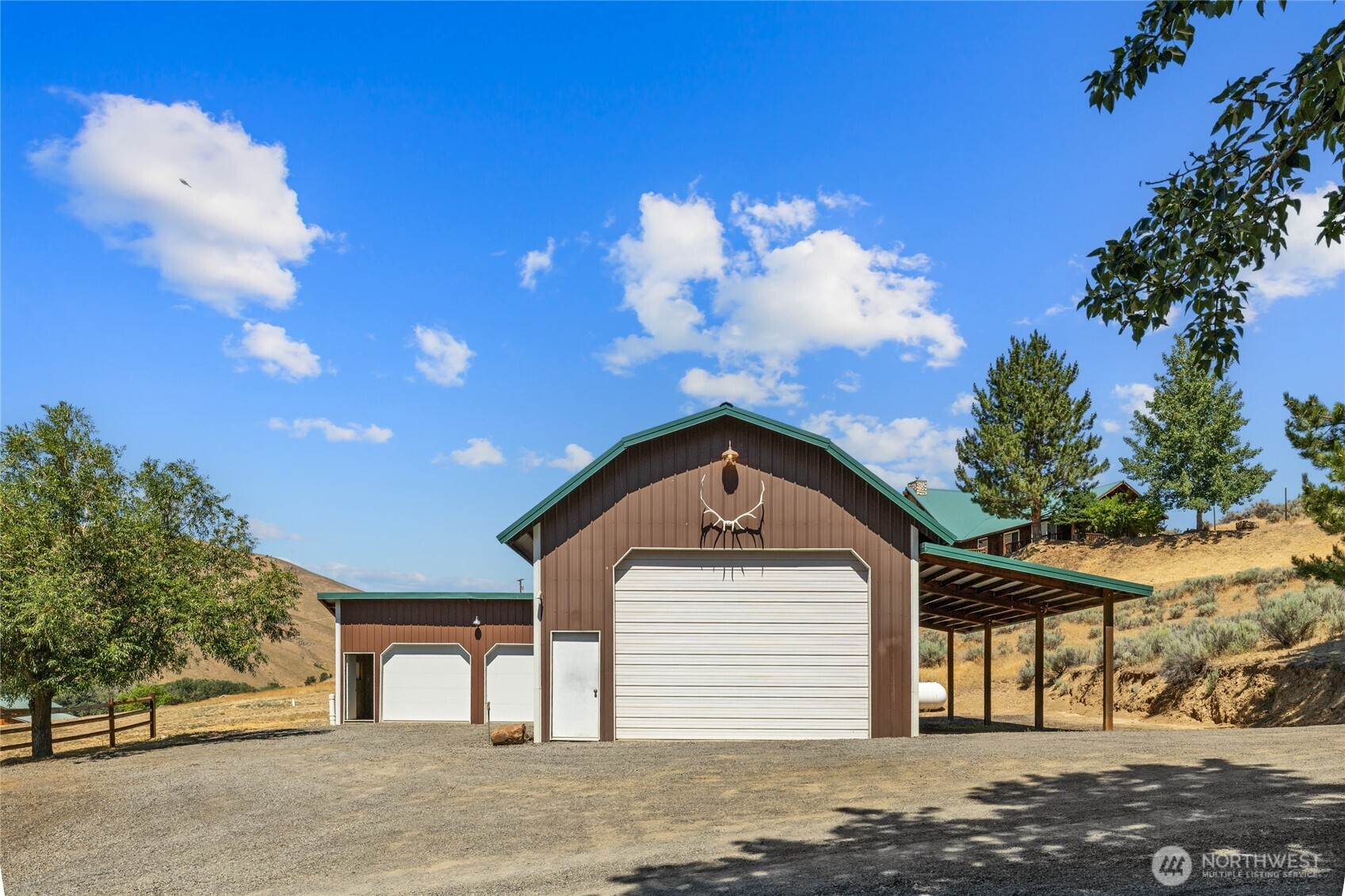 23001 SR 821 , Ellensburg, WA 98926