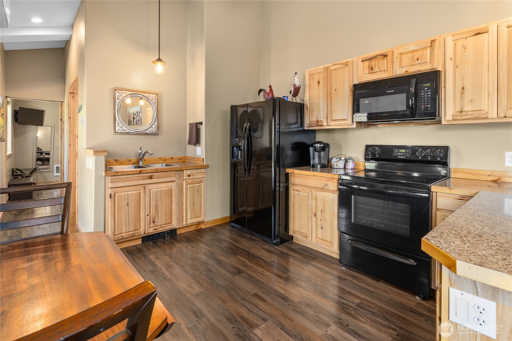 23001 SR 821 , Ellensburg, WA 98926