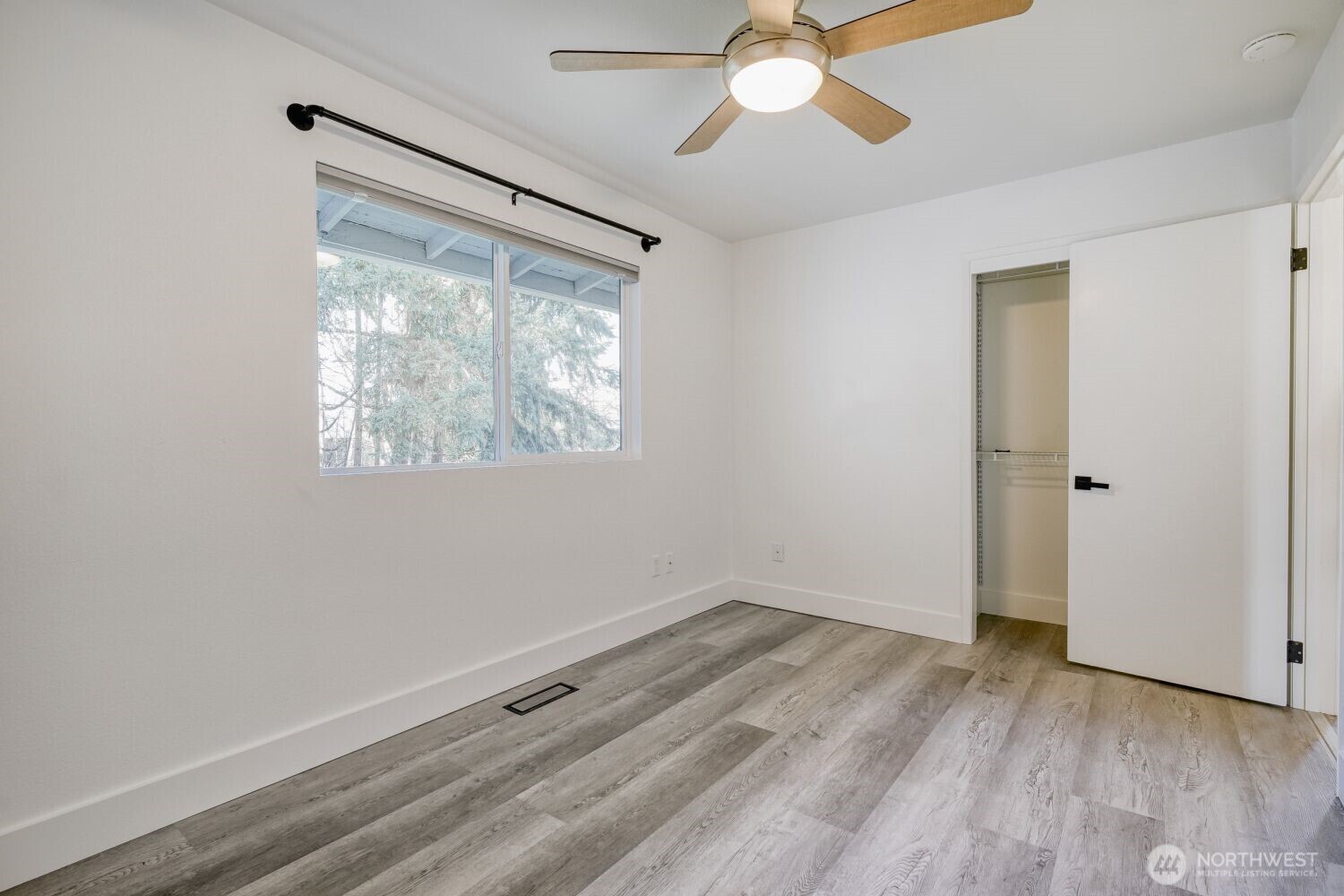 29507 32nd Place S, Auburn, WA 98001