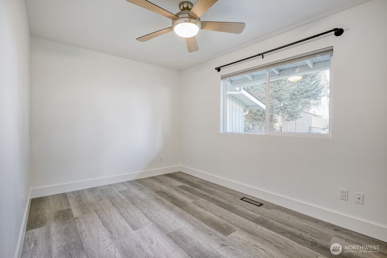 29507 32nd Place S, Auburn, WA 98001