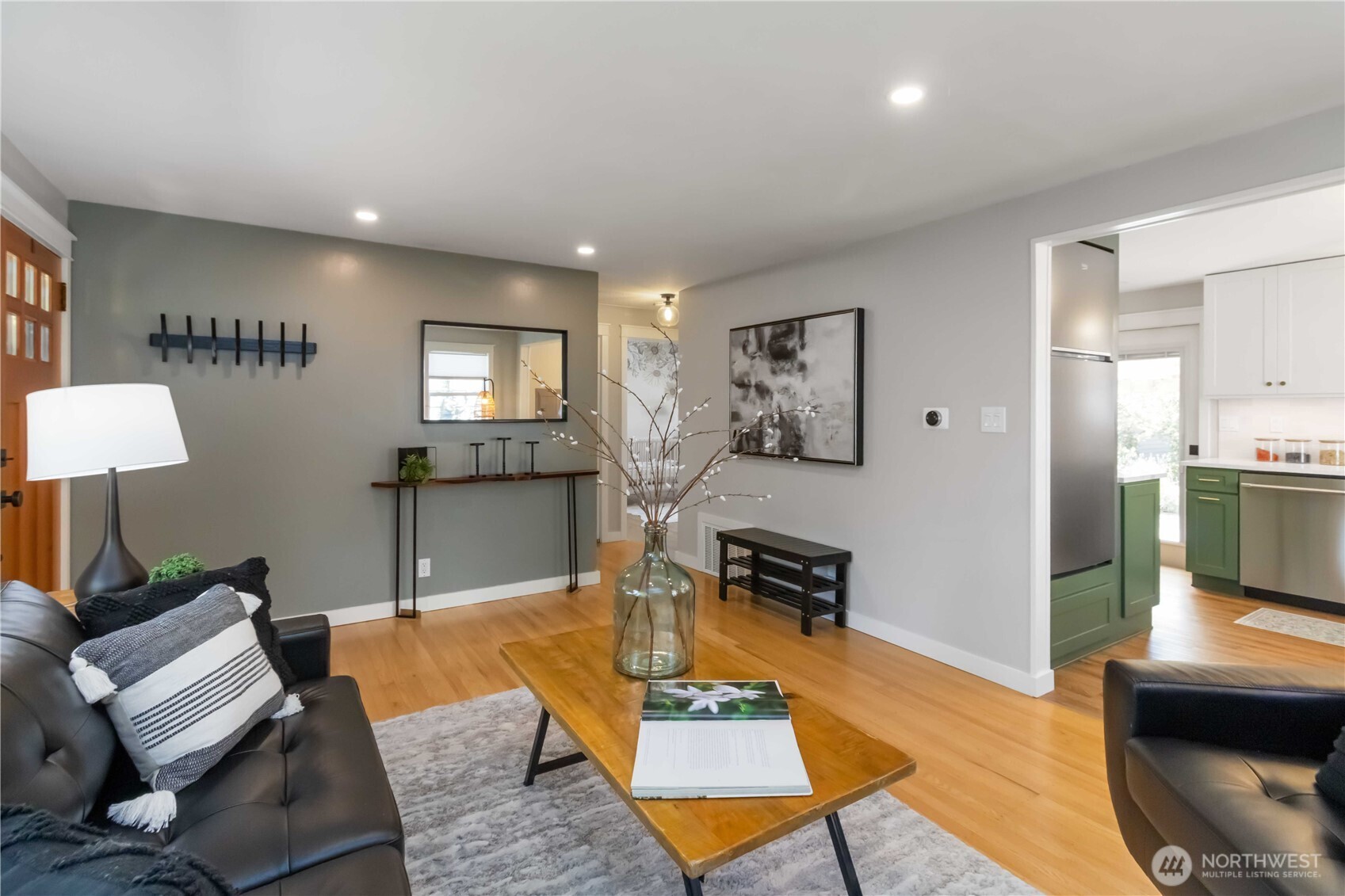 10523 Evanston Avenue N, Seattle, WA 98133