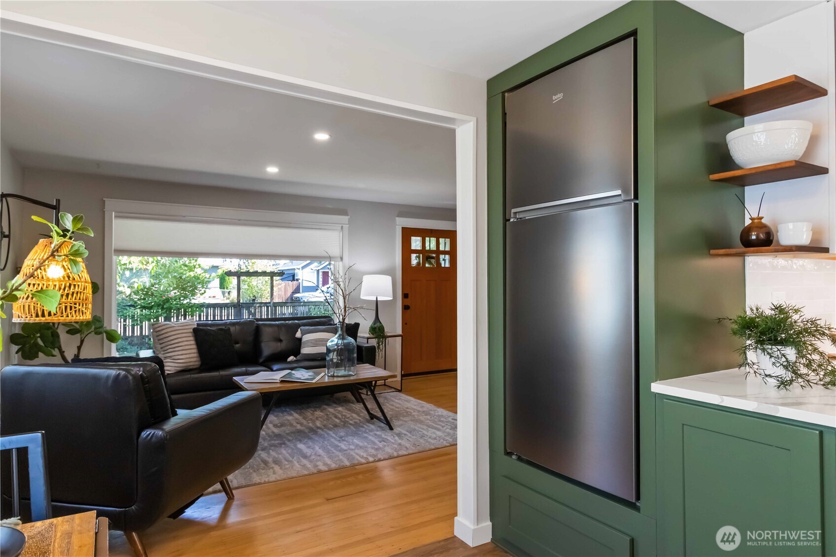 10523 Evanston Avenue N, Seattle, WA 98133