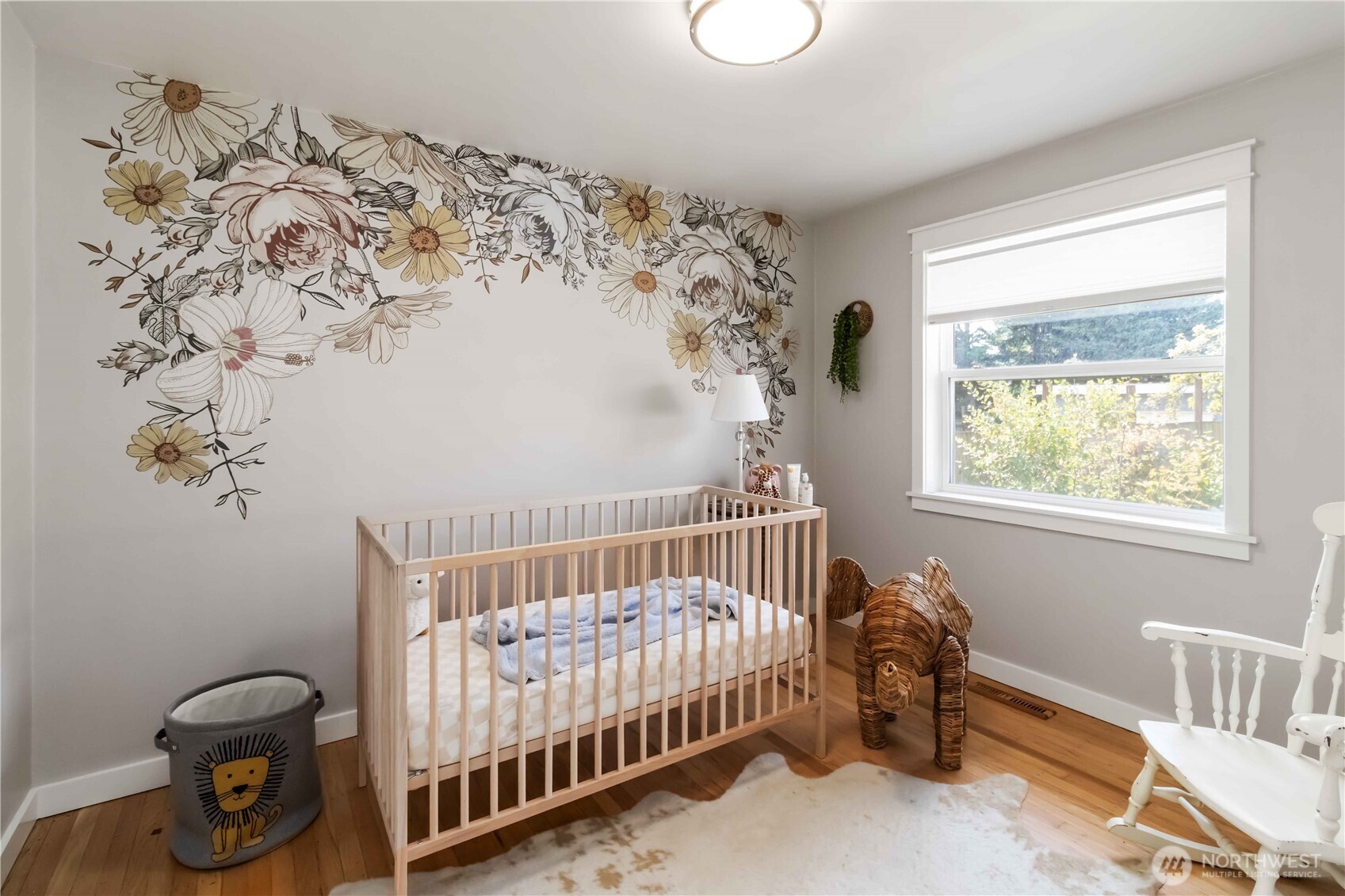 10523 Evanston Avenue N, Seattle, WA 98133