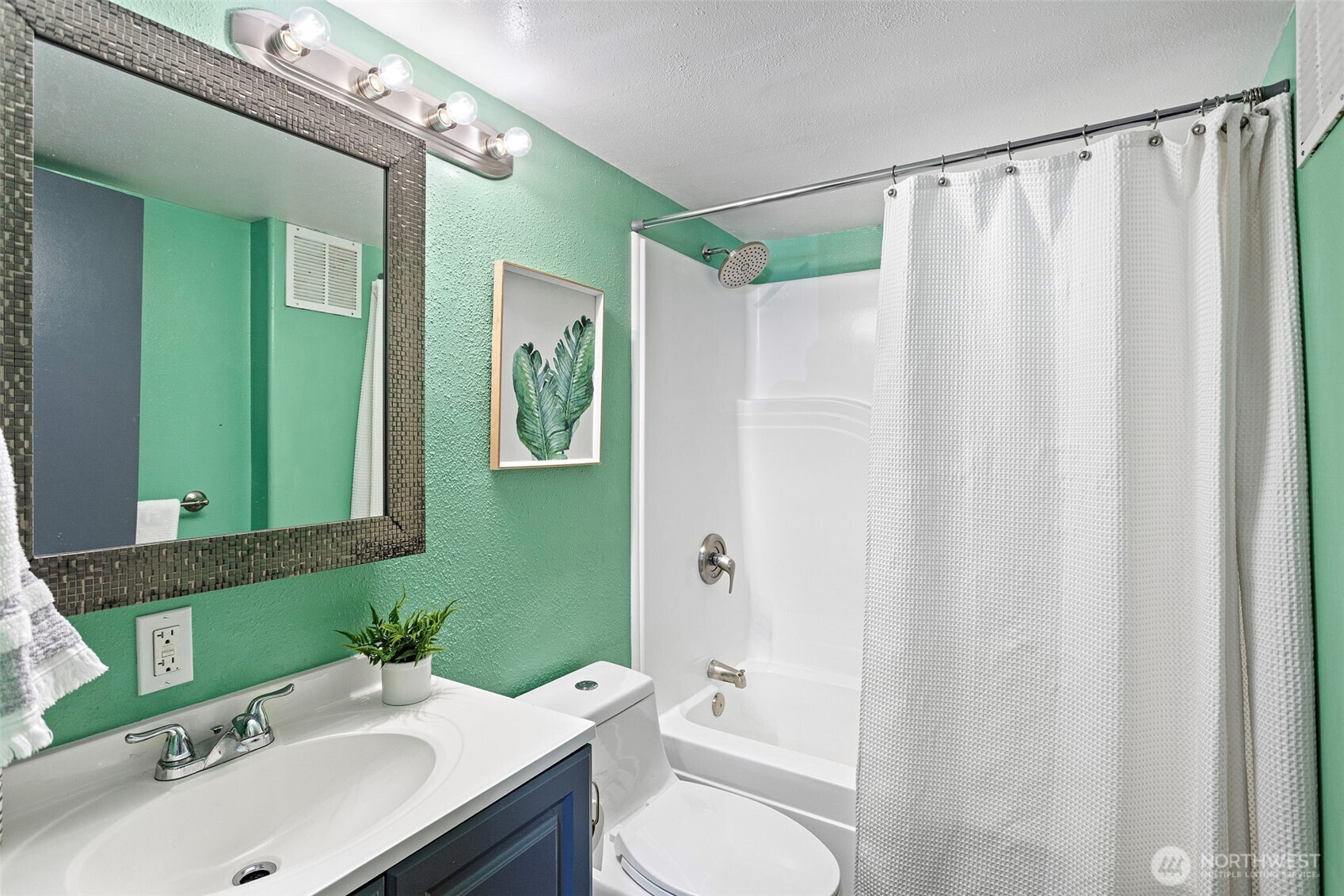 1428 E 32nd Street , Tacoma, WA 98404