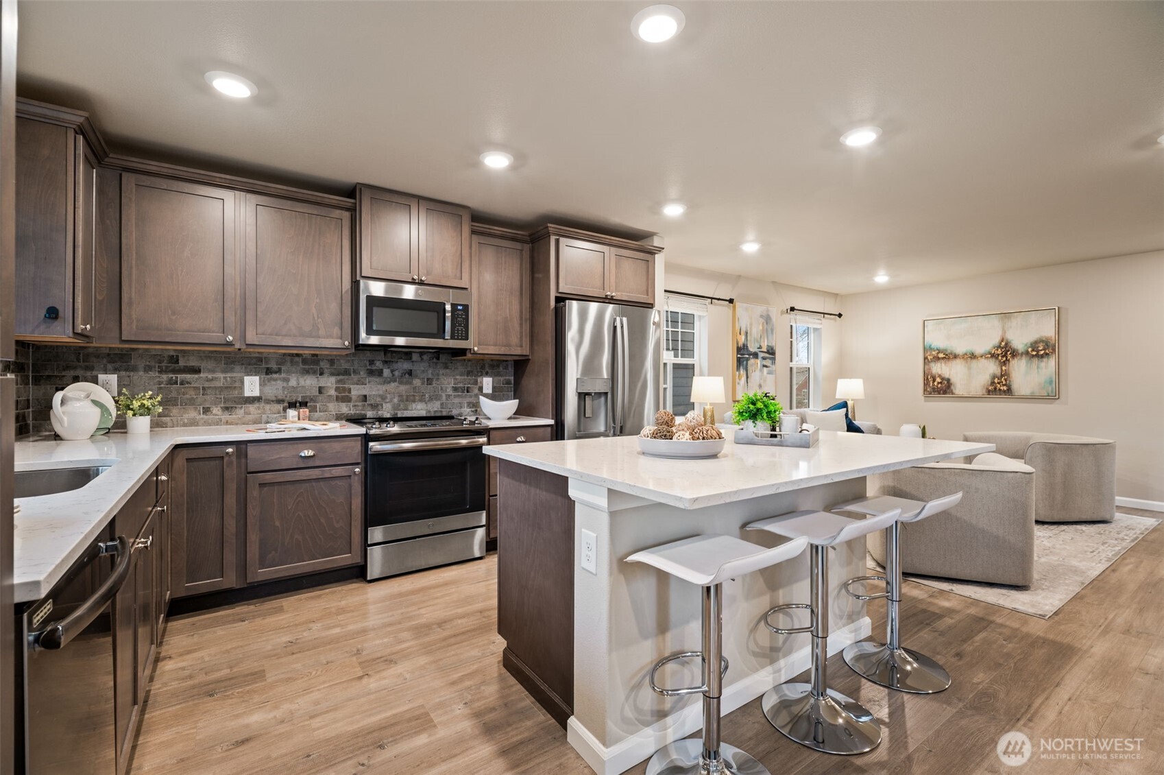 3221 SW Holly Street , Seattle, WA 98126