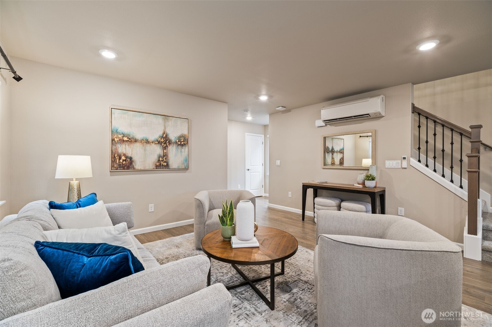 3221 SW Holly Street , Seattle, WA 98126