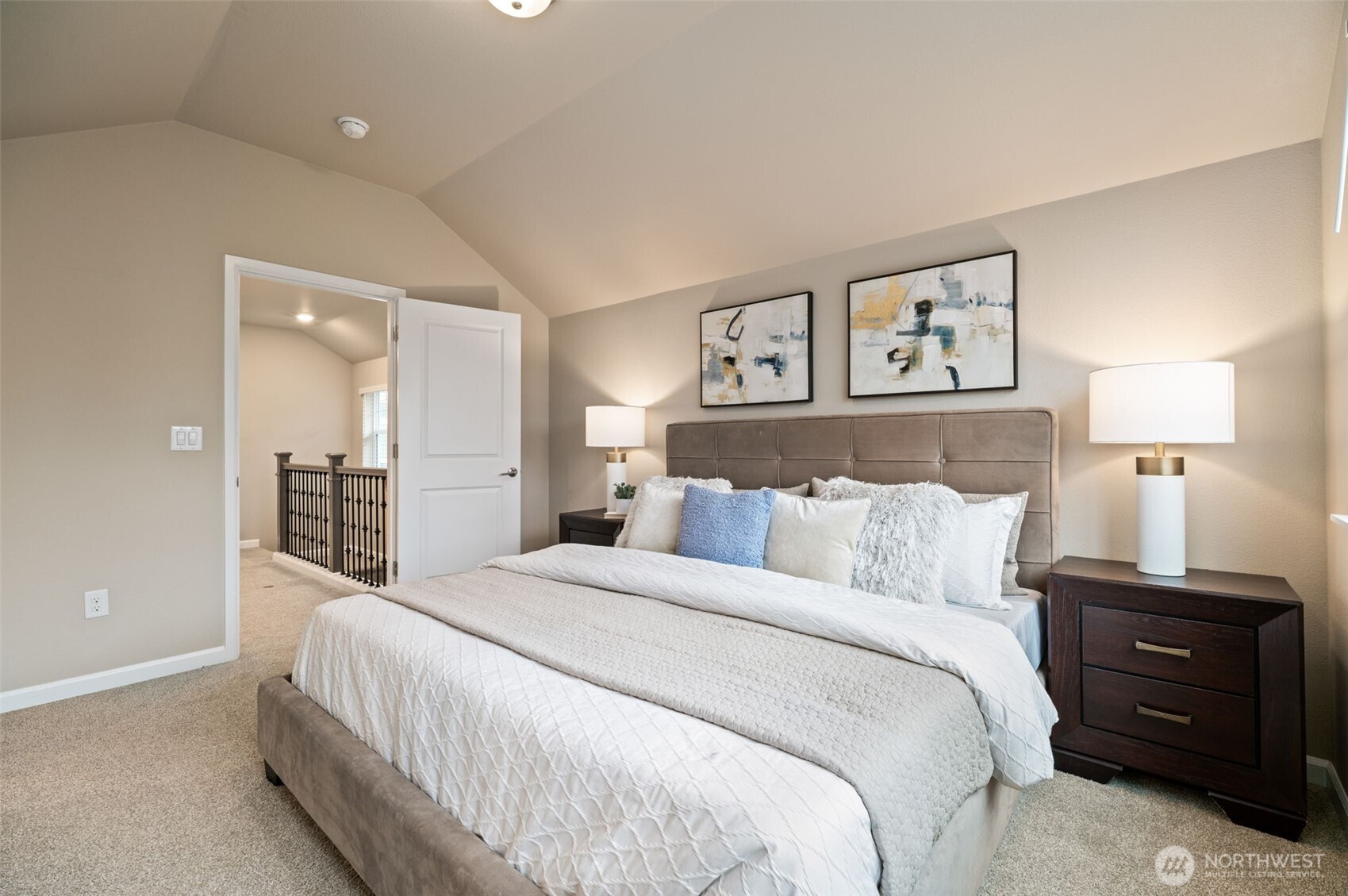 3221 SW Holly Street , Seattle, WA 98126