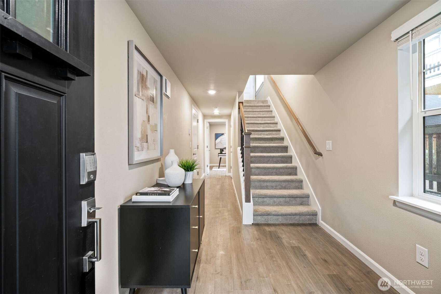 3221 SW Holly Street , Seattle, WA 98126