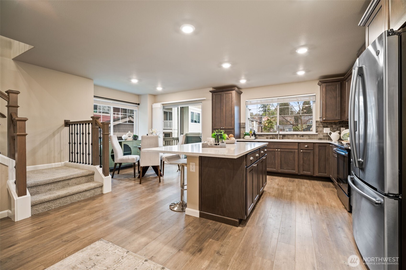 3221 SW Holly Street , Seattle, WA 98126