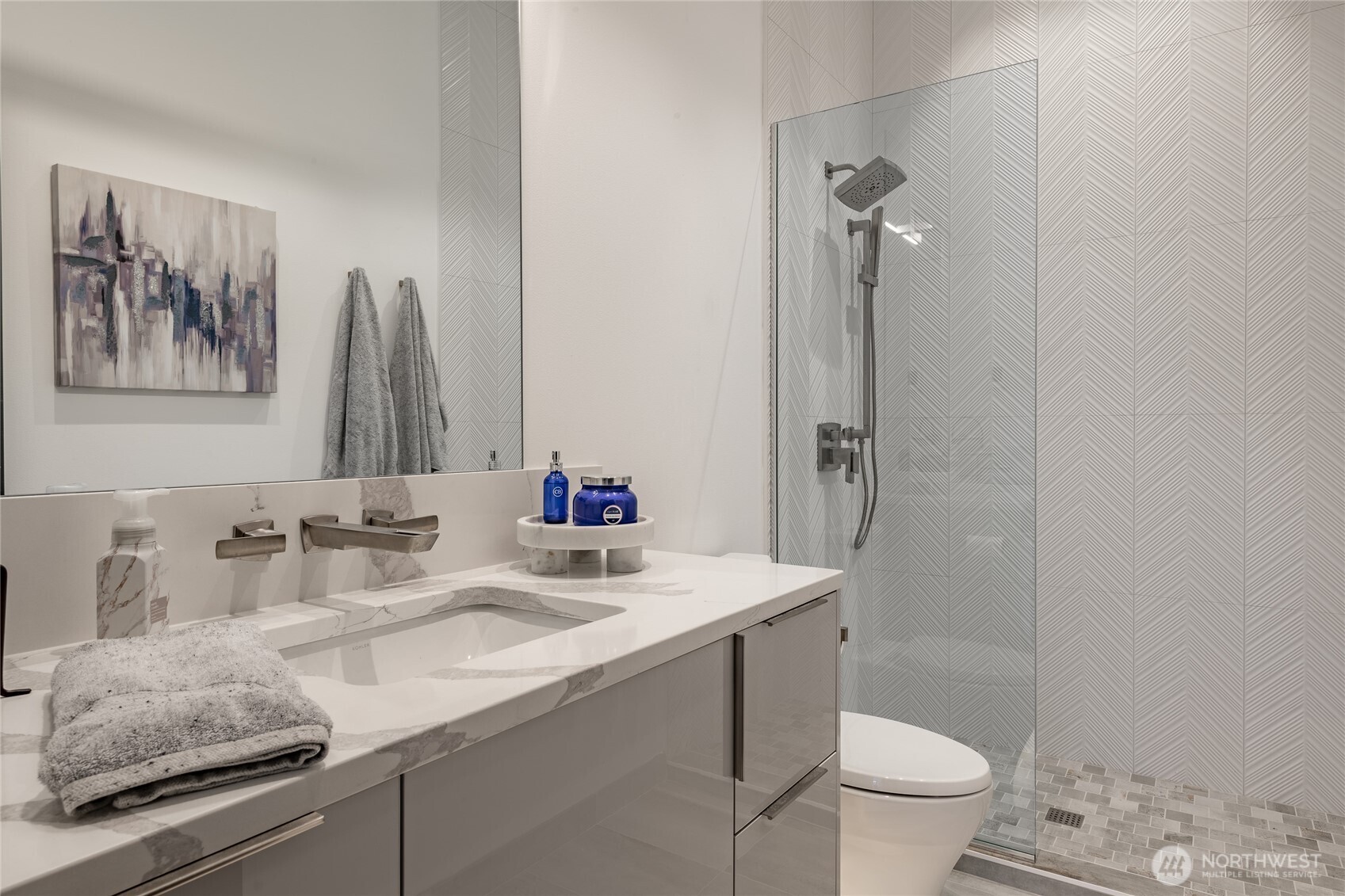 5684 Lux Lane , Blaine, WA 98230