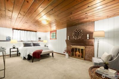 909 N 75th Street , Seattle, WA 98103 - Photo 21