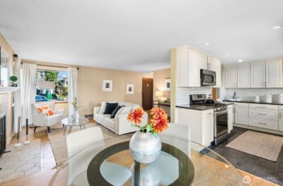 909 N 75th Street , Seattle, WA 98103 - Photo 7