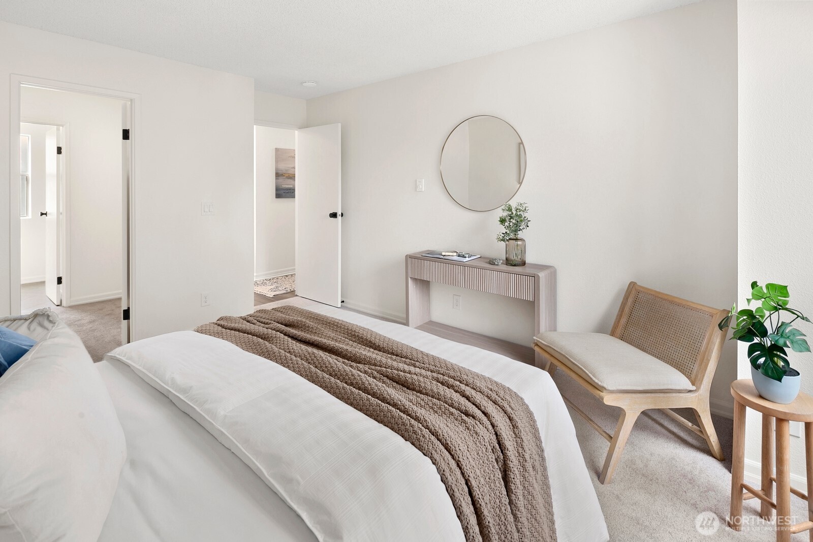 10508 NE 32nd Place #G302, Bellevue, WA 98004