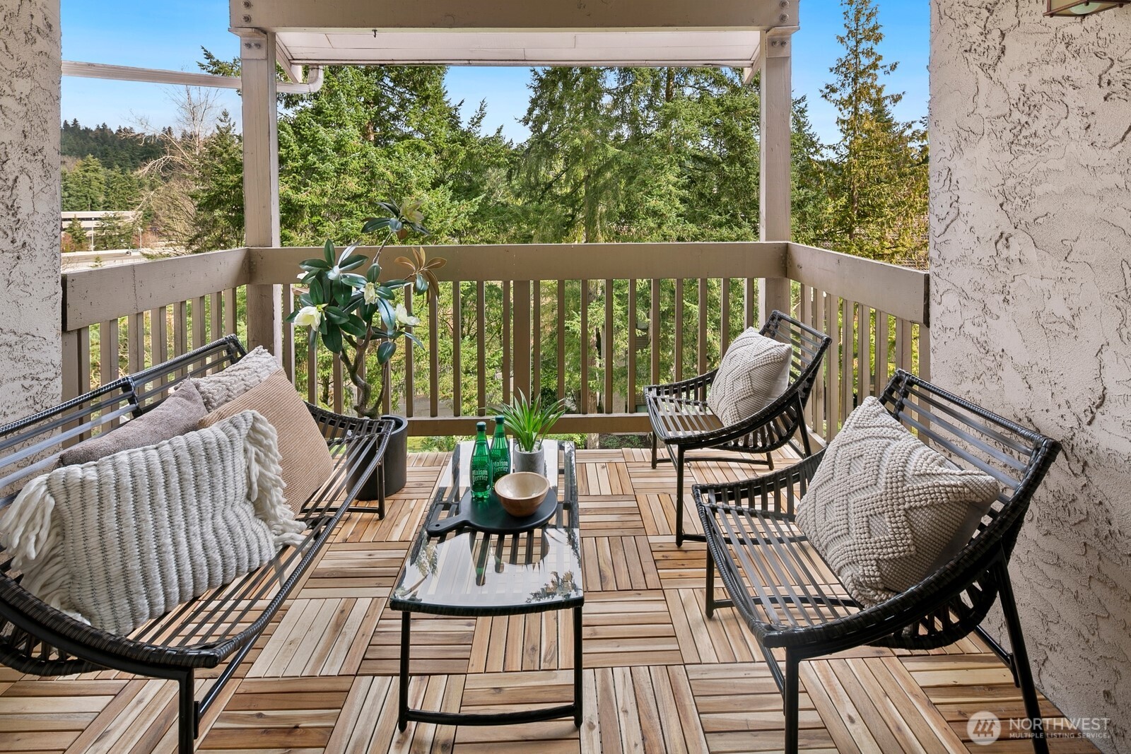 10508 NE 32nd Place #G302, Bellevue, WA 98004