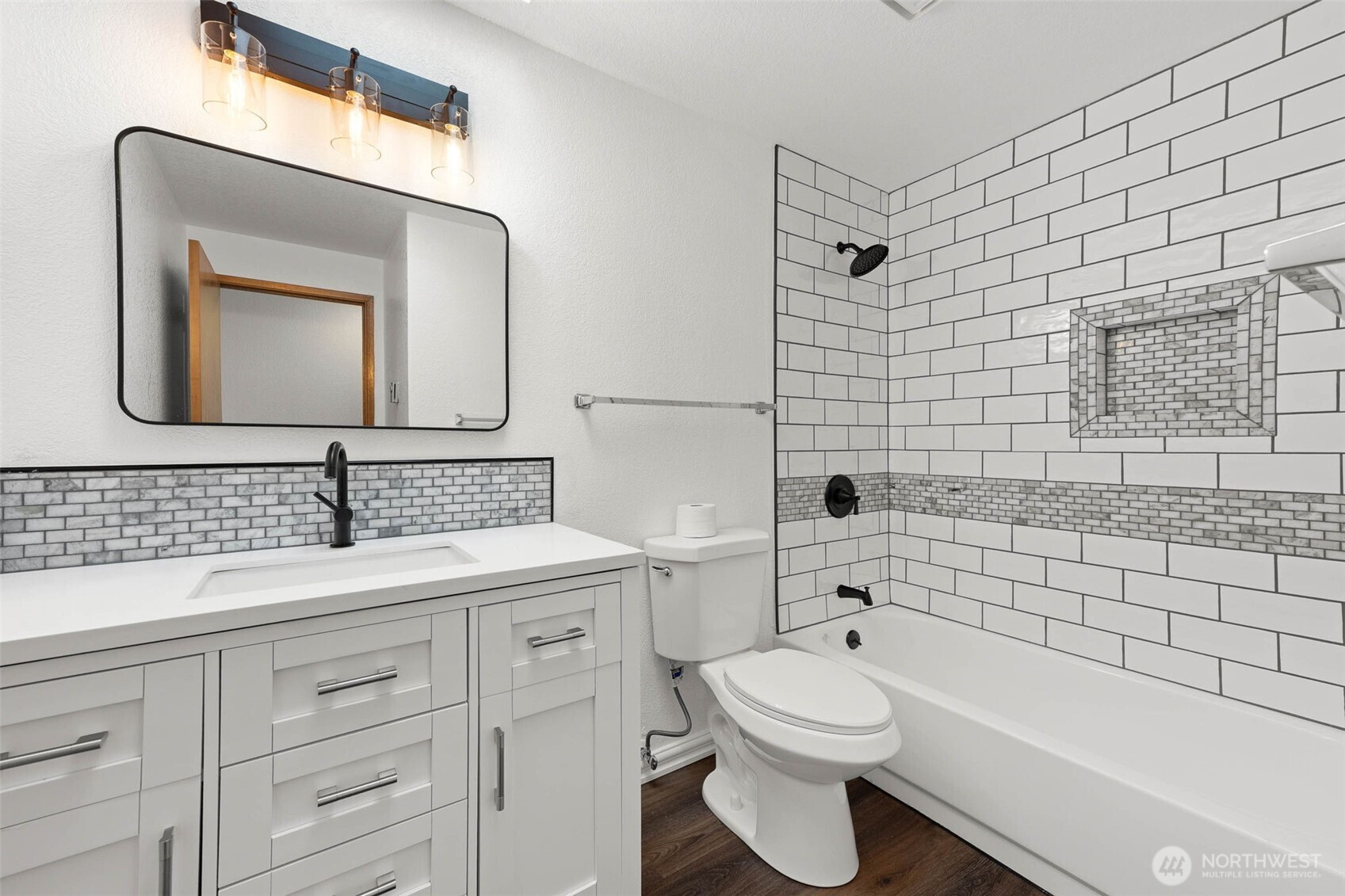 2733 SW Vantage Avenue , Olympia, WA 98512