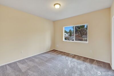 260 SE Andrews Street , Issaquah, WA 98027 - Photo 8