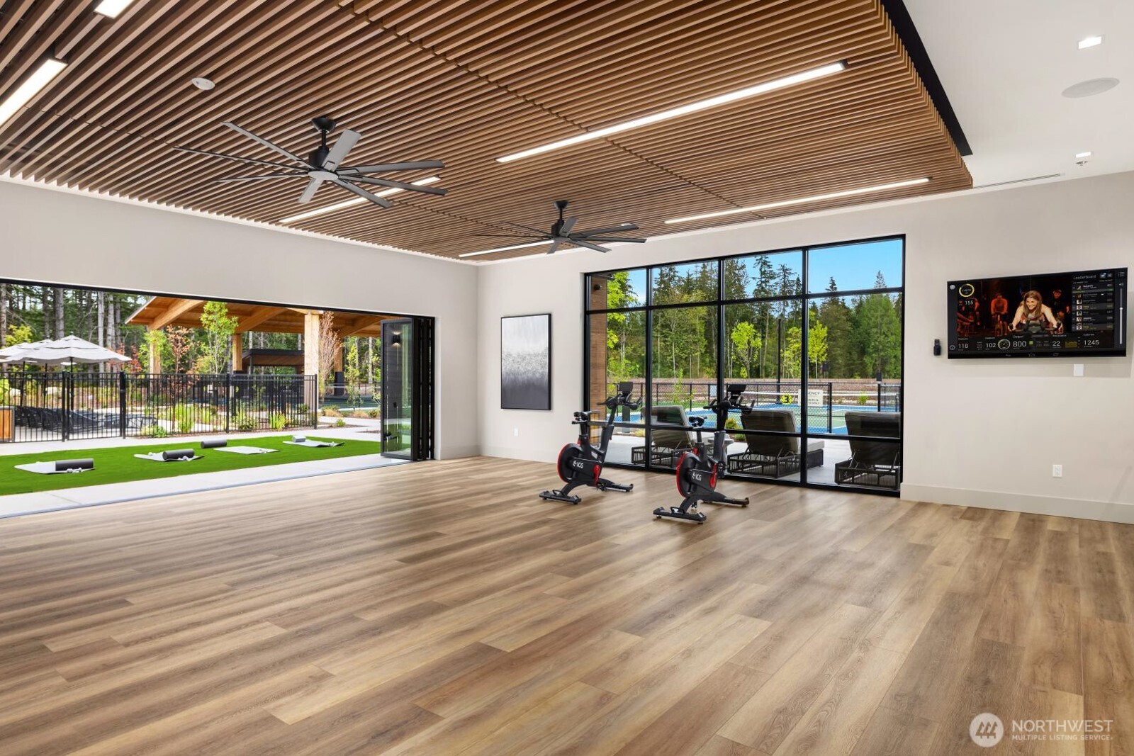 23589 SE Logan Street , Black Diamond, WA 98010