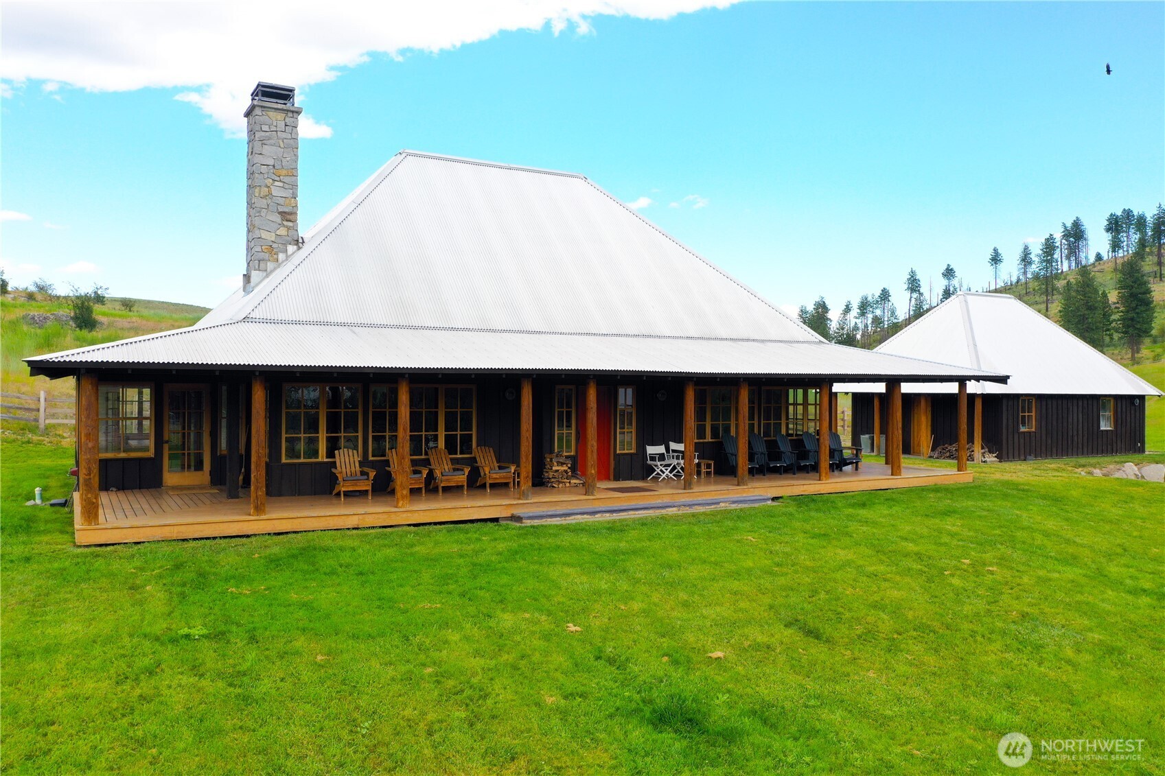 156 Poechmann Road , Okanogan, WA 98840