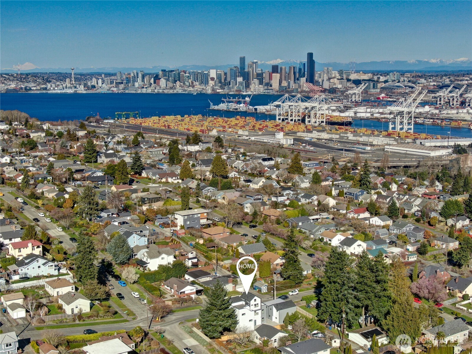 3619 SW Dakota , Seattle, WA 98126